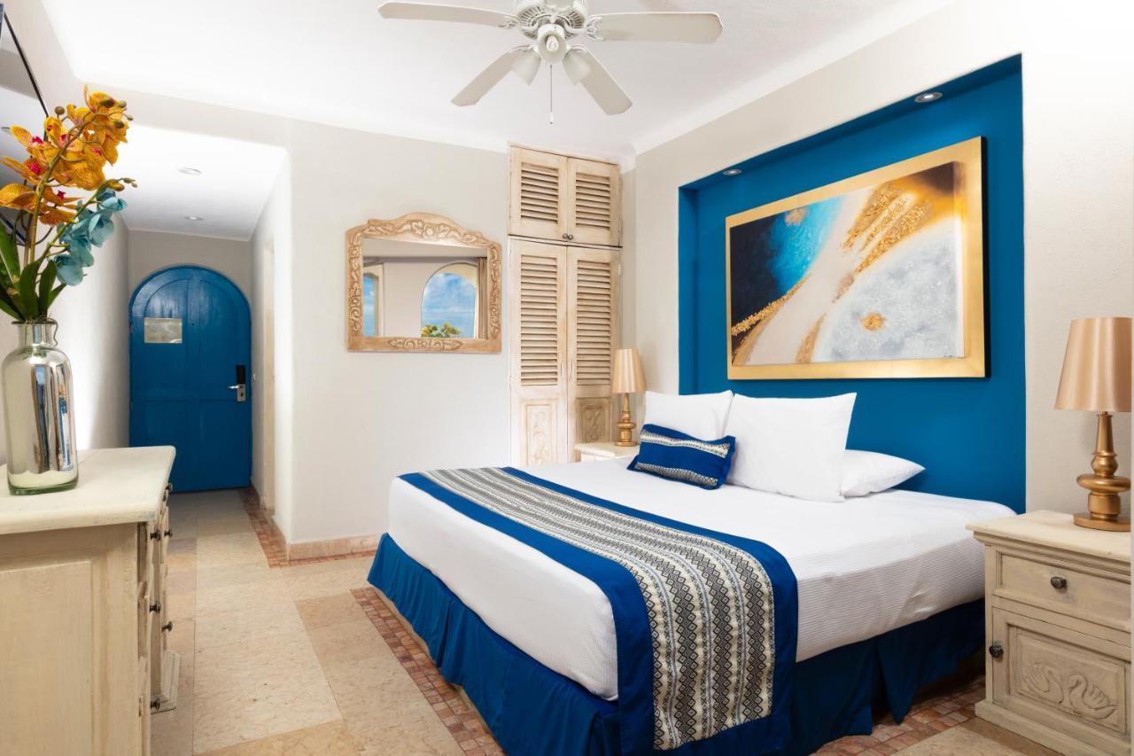 Blue Chairs Beachfront Resort Puerto Vallarta - Adults Only Exterior foto