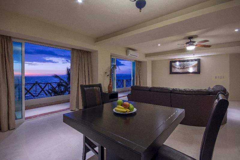 Blue Chairs Beachfront Resort Puerto Vallarta - Adults Only Quarto foto