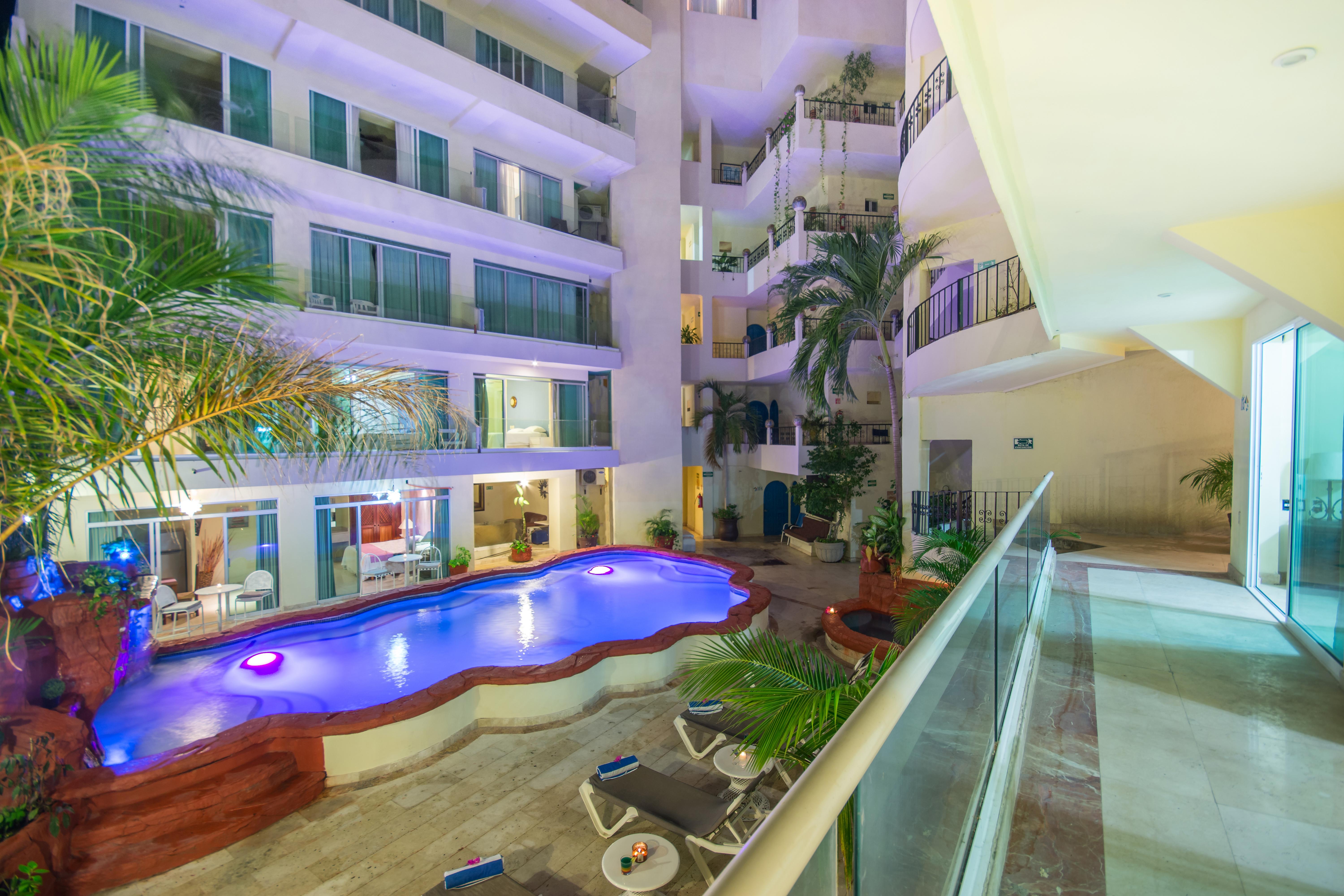 Blue Chairs Beachfront Resort Puerto Vallarta - Adults Only Exterior foto